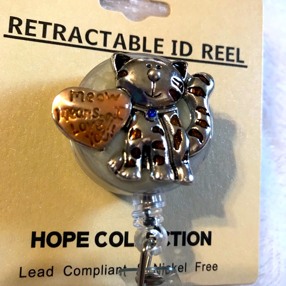 Retractable ID Badge Holder NWT